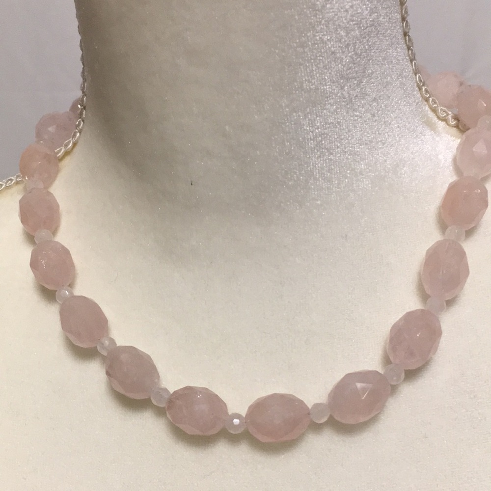 GEMS EN VOGUE ROSE QUARTZ FACETED STONES NECKLACE